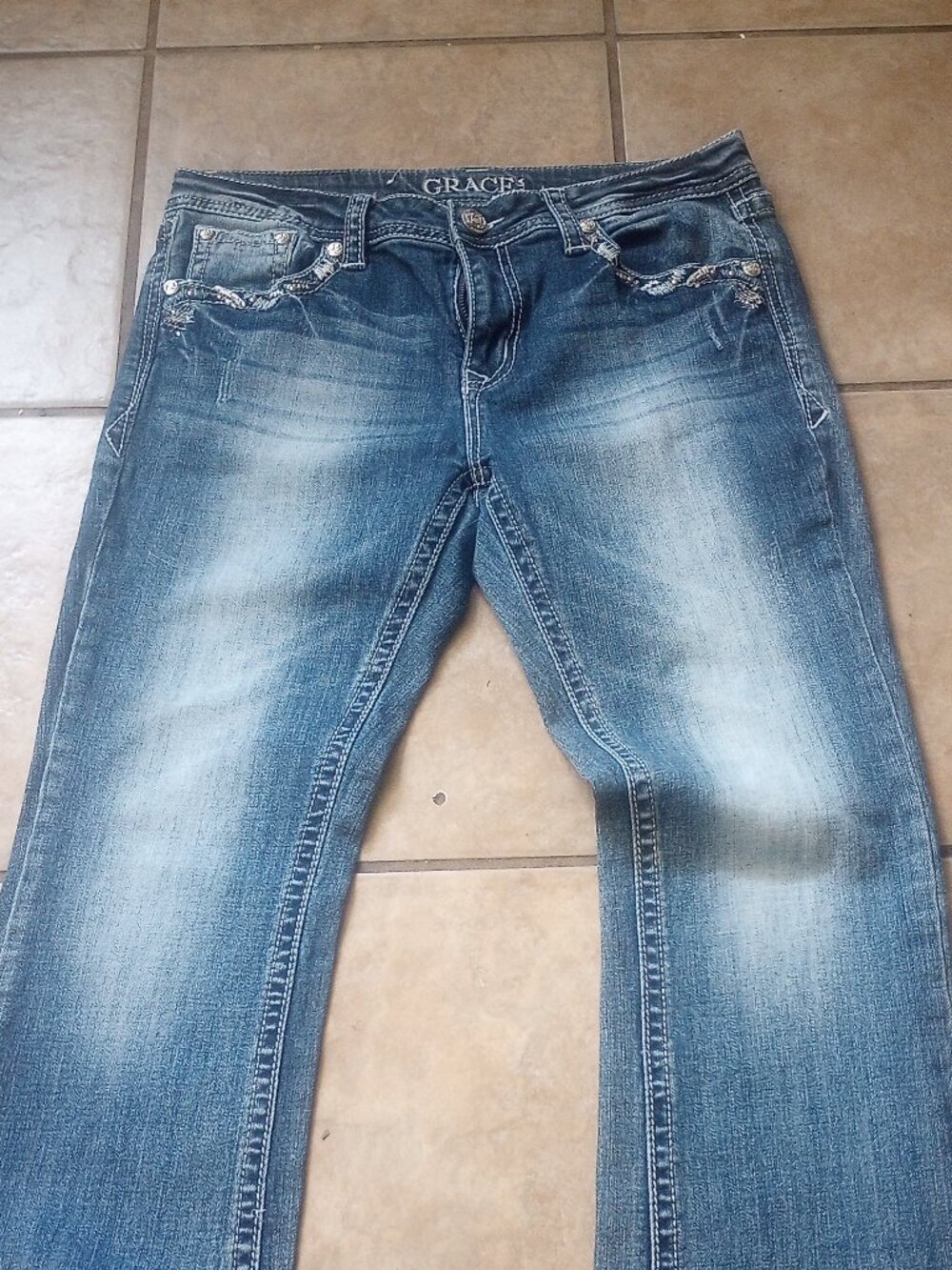 GRACE in LA Lady Jean